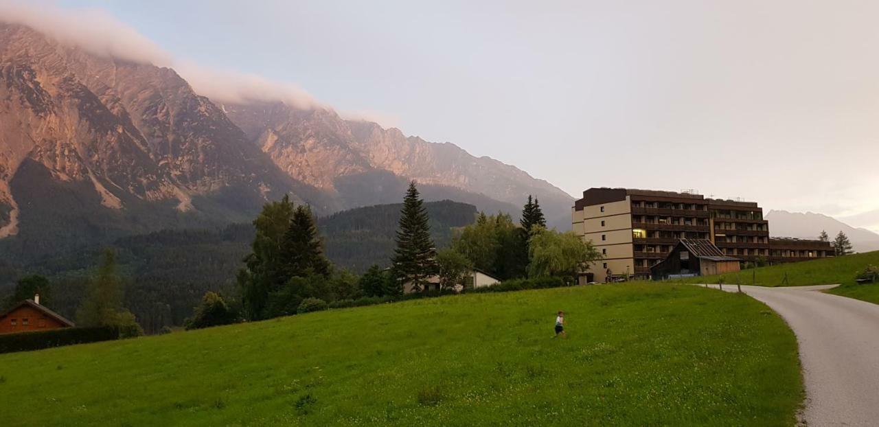 Apartman Tauplitz Luaran gambar